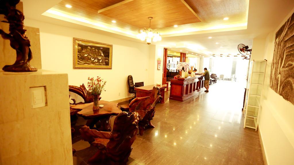 Xuan Hung Hotel Da Nang Exterior foto