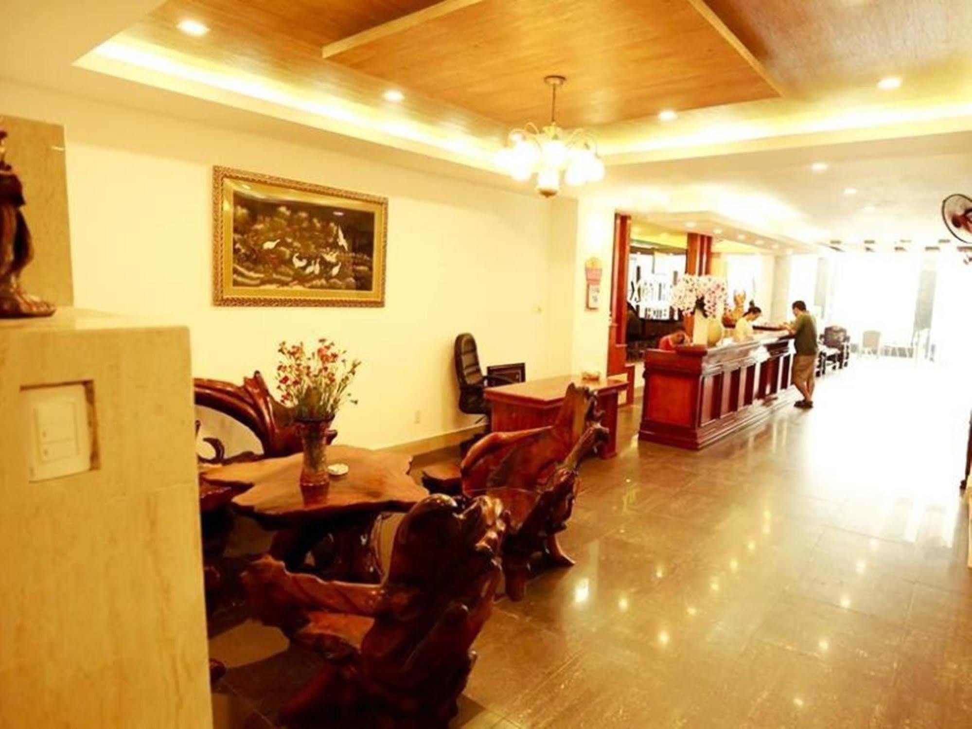 Xuan Hung Hotel Da Nang Exterior foto